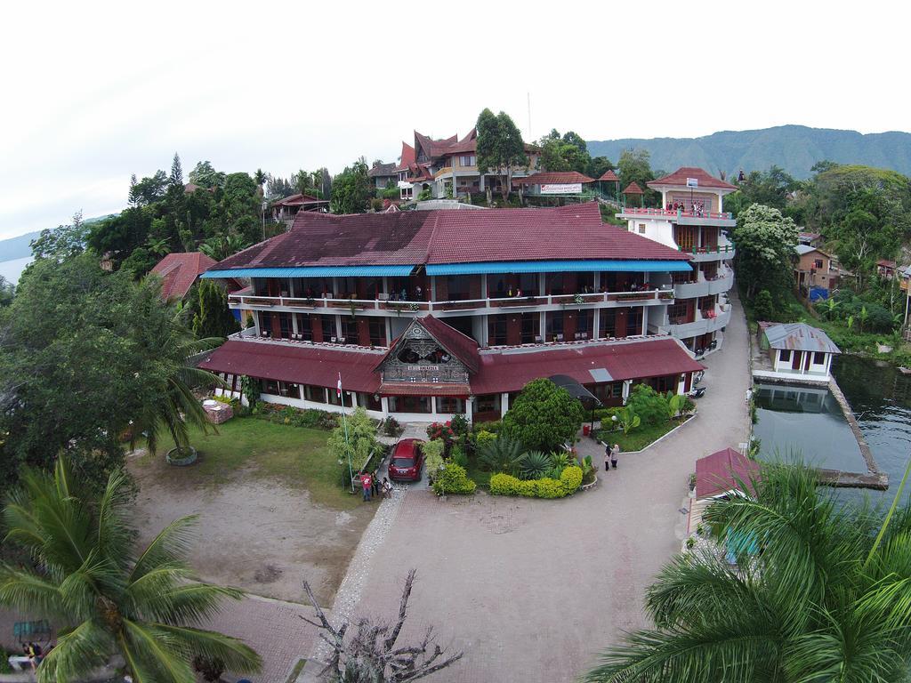 Ambaroba Resort Hotel Tuktuk Siadong Exterior photo